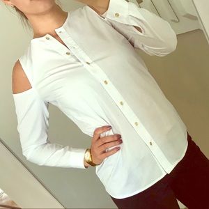 ✨Michael Kors cold shoulder blouse